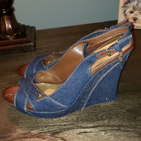 New Guess Tilden Denim Wedge Sandal Size 7.5 - Picture 4 of 14
